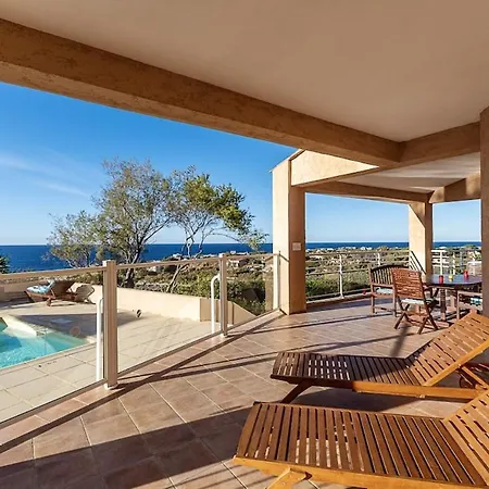 Villa Avec Vue Panoramique Pres De La Marine De Davia *